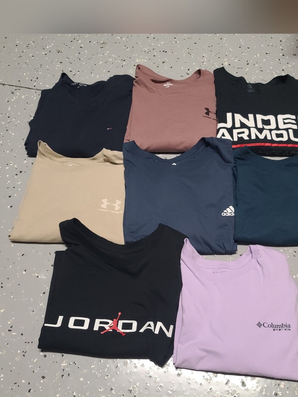 6 Pack Of 2XL Men's Short Sleeve T-shirts. M-40